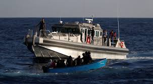 No momento, você está visualizando Mais de 40 desapareceram devido ao naufrágio de um barco com migrantes ao largo de Túnis