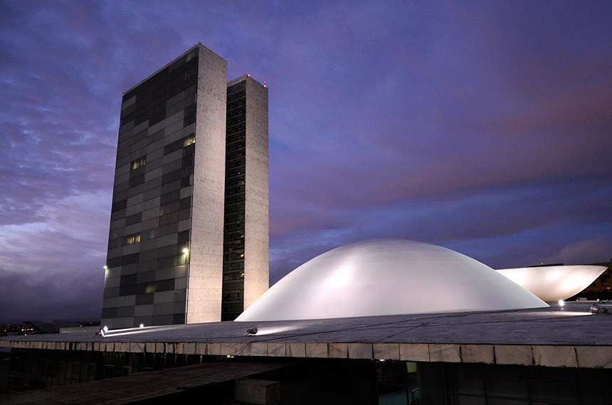 No momento, você está visualizando Senado aprova revogação da Lei de Segurança Nacional