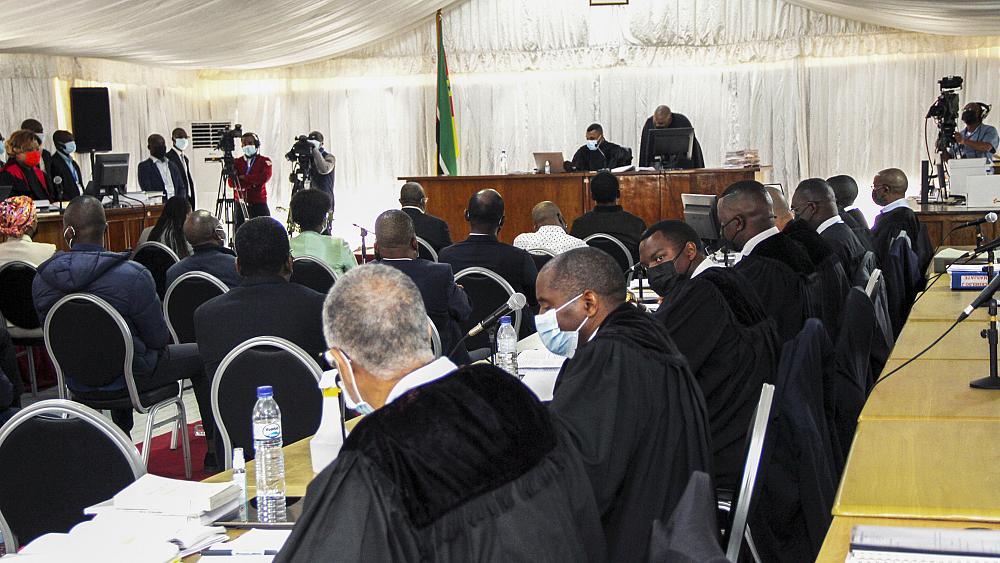 No momento, você está visualizando Moçambique traz o maior julgamento por corrupção da história