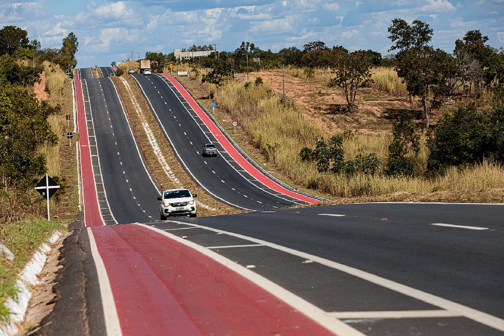No momento, você está visualizando Estado lança licitação para iluminação da Estrada de Chapada
