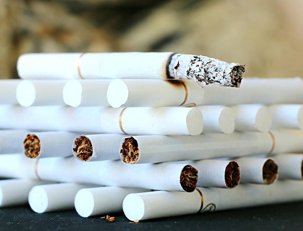 No momento, você está visualizando Nova Zelândia anuncia proibição de venda de cigarros para jovens
