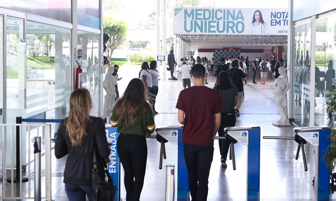 No momento, você está visualizando Reaplicação do Enem será nos dias 9 e 16 de janeiro