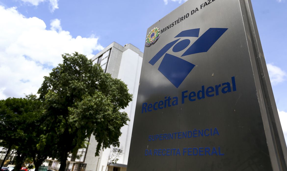 No momento, você está visualizando Receita Federal publica como será o parcelamento de débitos aos contribuintes