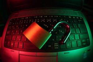 Leia mais sobre o artigo SEGURANÇA ONLINE: Brasileiros ainda não protegem seus dados corretamente
