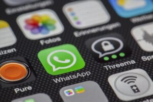 Leia mais sobre o artigo MÚSICA NO WHATSAPP: Saiba como colocar a sua favorita no status