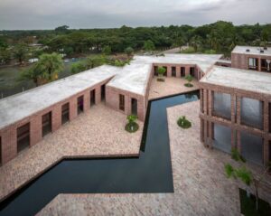 Leia mais sobre o artigo Hospital rural em Bangladesh é eleito a melhor construção do mundo