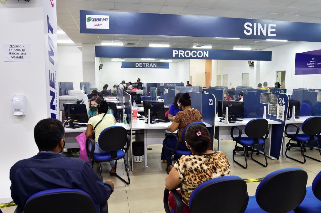 No momento, você está visualizando Sine Estadual MT disponibiliza 2,1 mil vagas de emprego nesta semana