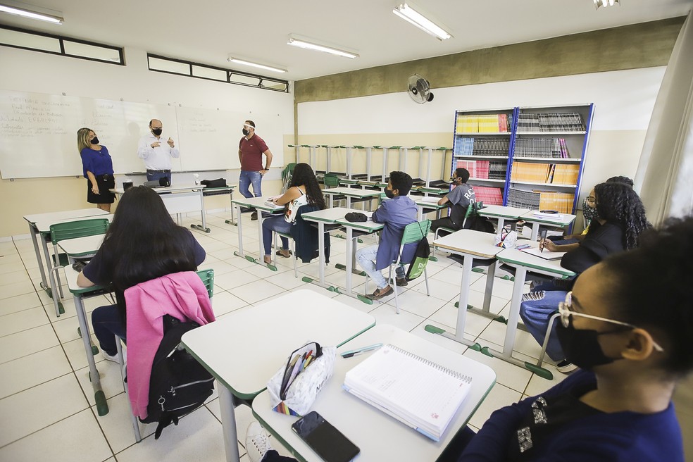 No momento, você está visualizando 80% das escolas buscam alunos que não voltaram presencialmente