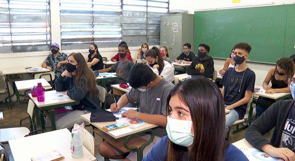 No momento, você está visualizando EDUCAÇÃO: Implementação do novo ensino médio é desafio para 2023