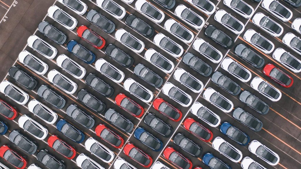 No momento, você está visualizando Índia não quer em seu país carros da Tesla feitos na China