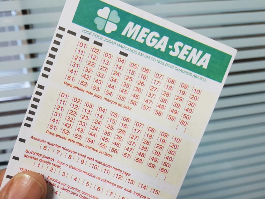 No momento, você está visualizando MEGA-SENA: Apostador pode levar até R$ 3 milhões
