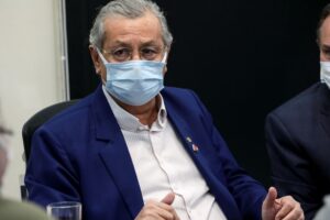 Leia mais sobre o artigo Jayme Campos pede respeito a sua trajetória durante posse de secretários