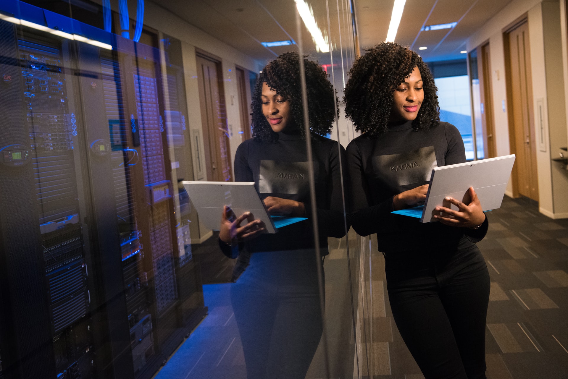 No momento, você está visualizando Microsoft lança primeira ‘Maratona Mulheres na Inovação’ com 5 mil vagas gratuitas