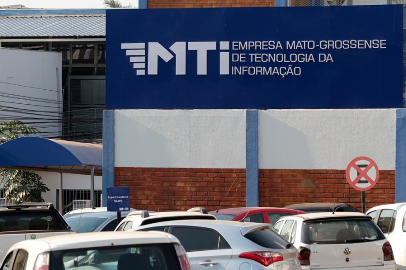 No momento, você está visualizando MTI divulga edital para contratação com salários de até R$ 16 mil