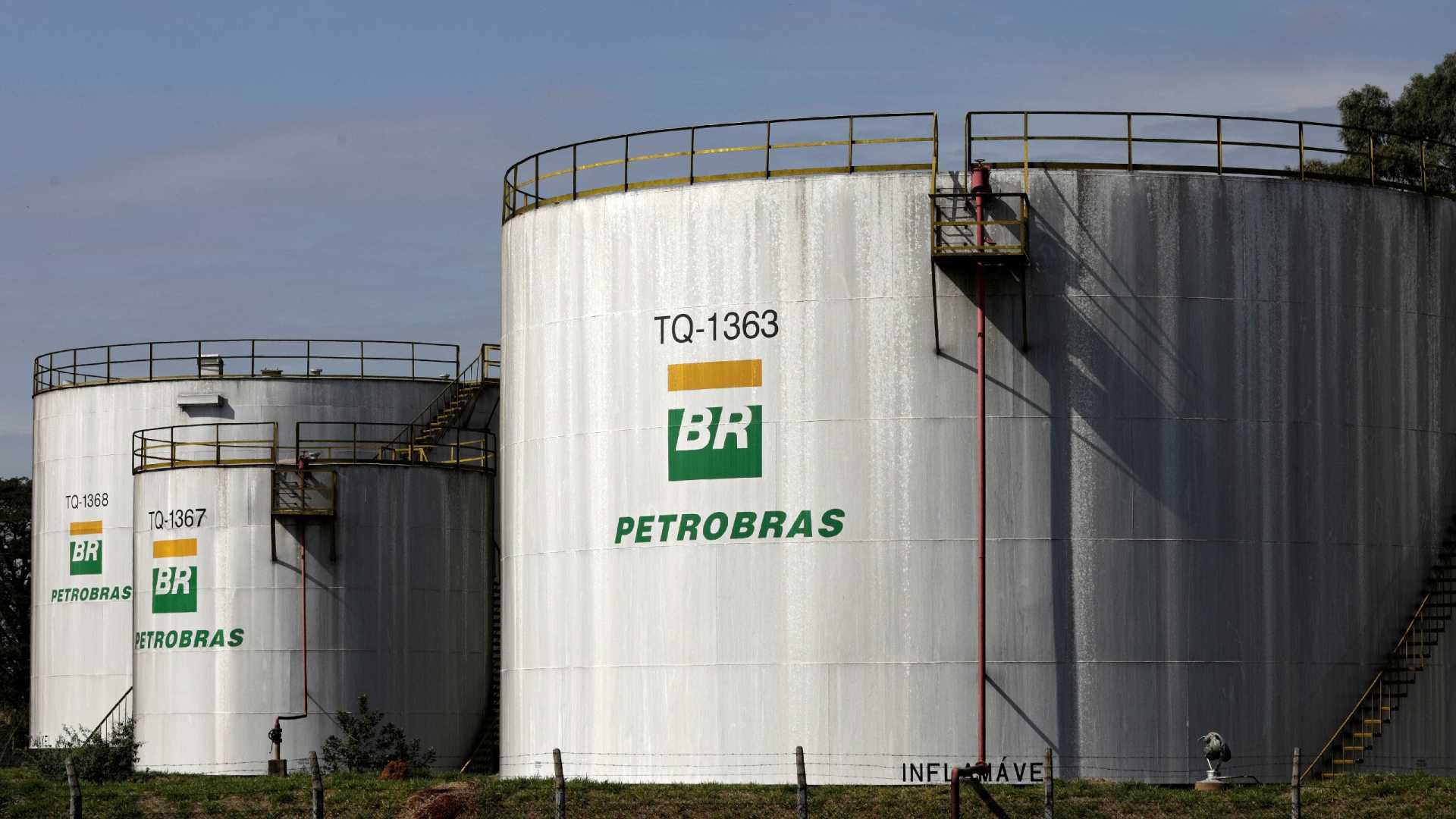 No momento, você está visualizando Petrobras reforça compromissos com o preço dos combustíveis