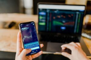 Leia mais sobre o artigo Dicas financeiras para aprender e aplicar na vida
