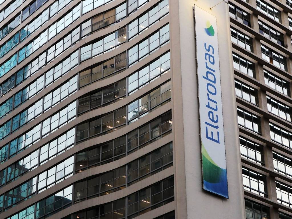 No momento, você está visualizando Oferta pública de ações dá início à privatização da Eletrobras