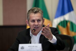Leia mais sobre o artigo Pesquisa para o Governo de MT tem Mauro Mendes liderando com 43%