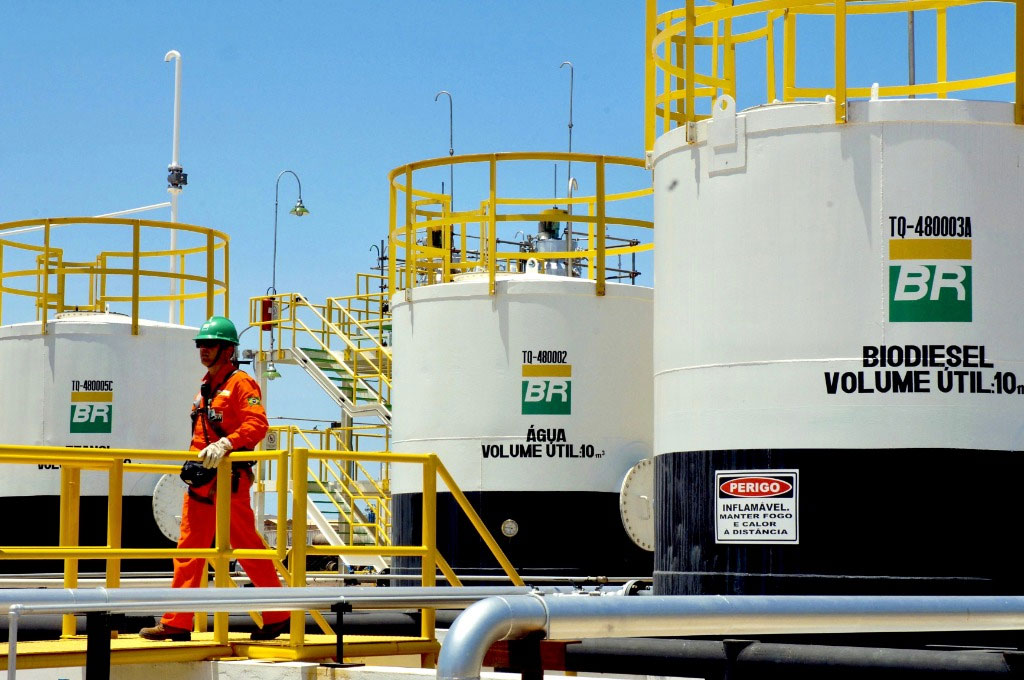 No momento, você está visualizando Petrobras anuncia novo aumento nos preços de combustíveis