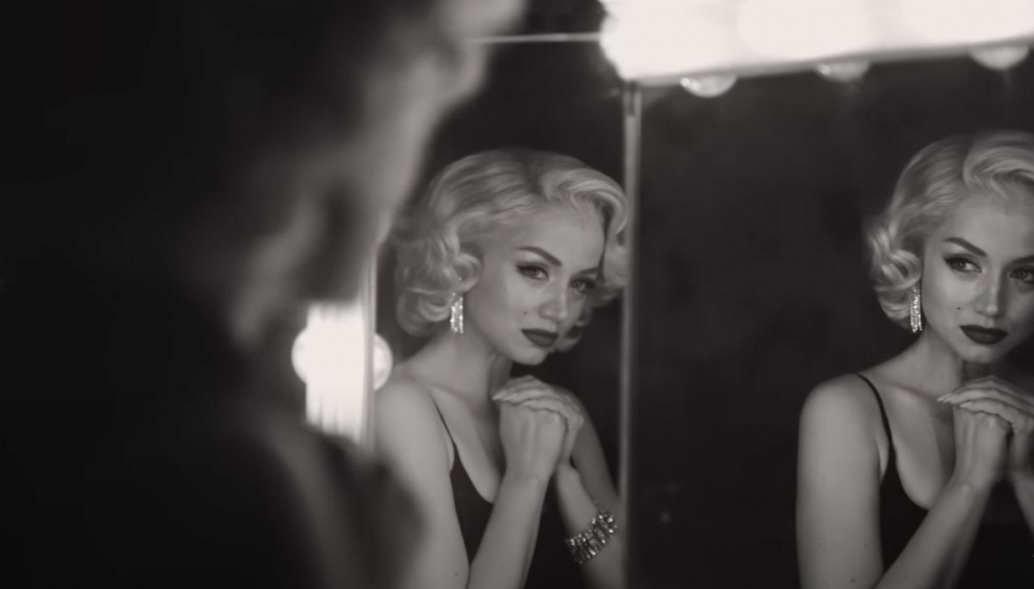 No momento, você está visualizando Ana de Armas incorpora Marilyn Monroe no primeiro trailer de “Blonde”