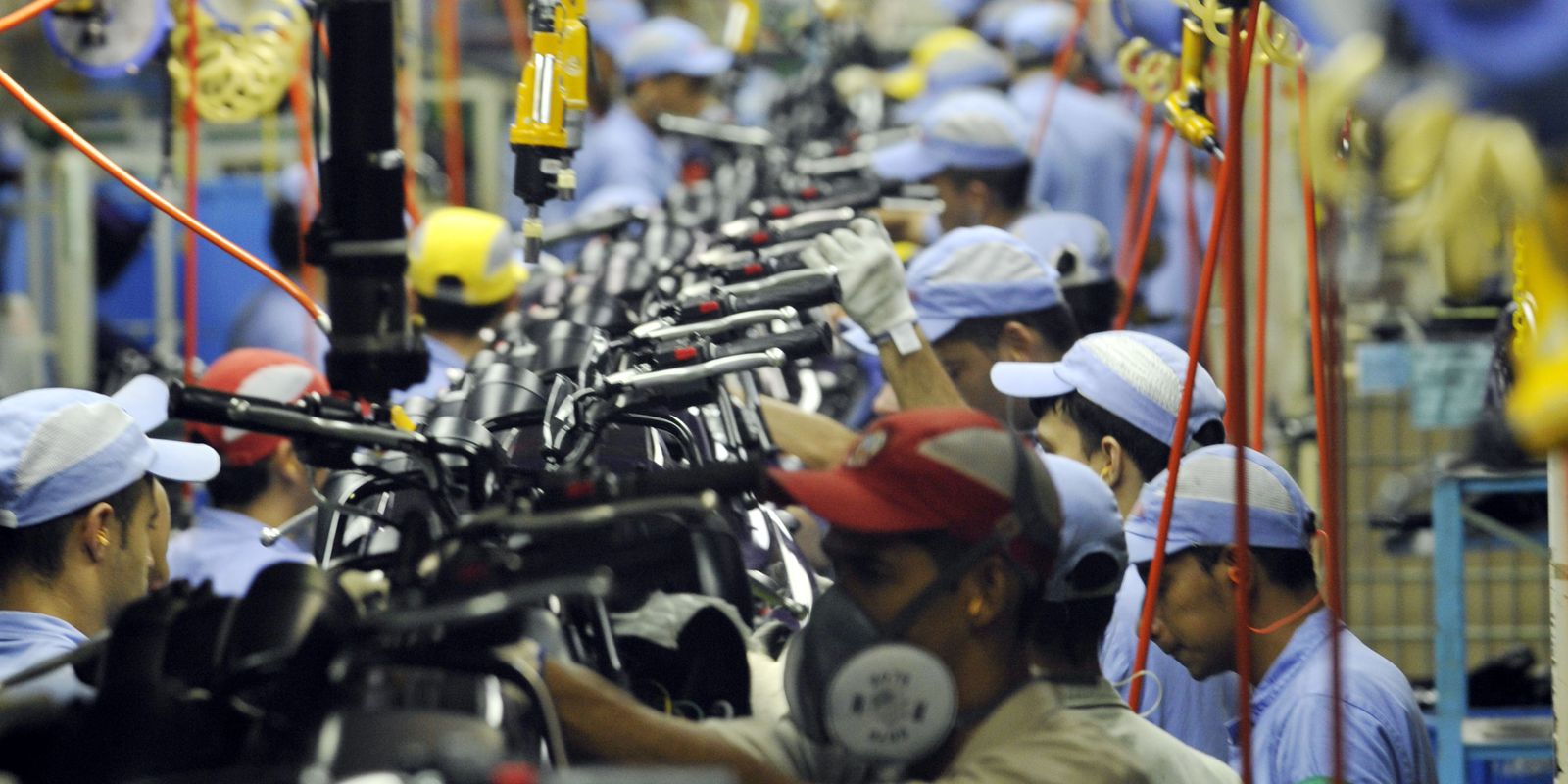 No momento, você está visualizando CNI: Produção industrial permanece estável em junho