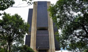 Leia mais sobre o artigo Contas públicas fecham maio com déficit de R$ 33 bilhões