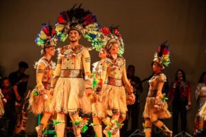 Leia mais sobre o artigo Flor Ribeirinha conquista troféu em festival na Bulgária