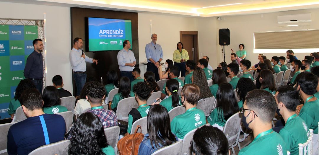 No momento, você está visualizando 50 jovens entram no Programa de Aprendizagem Nível Técnico