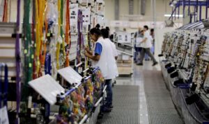 Leia mais sobre o artigo Economia brasileira mostra queda de 0,8% em maio, diz FGV