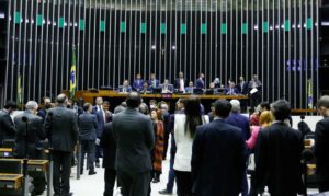 Leia mais sobre o artigo Câmara conclui votação em primeiro turno da PEC dos Benefícios Sociais