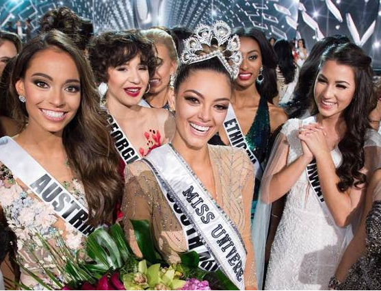 No momento, você está visualizando MISS UNIVERSO: Mulheres casadas, divorciadas, grávidas e mães