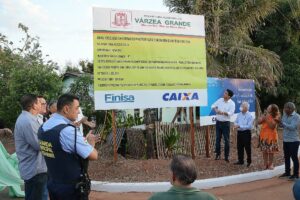 Leia mais sobre o artigo Várzea Grande lança obras de pavimentação do bairro Nova Era