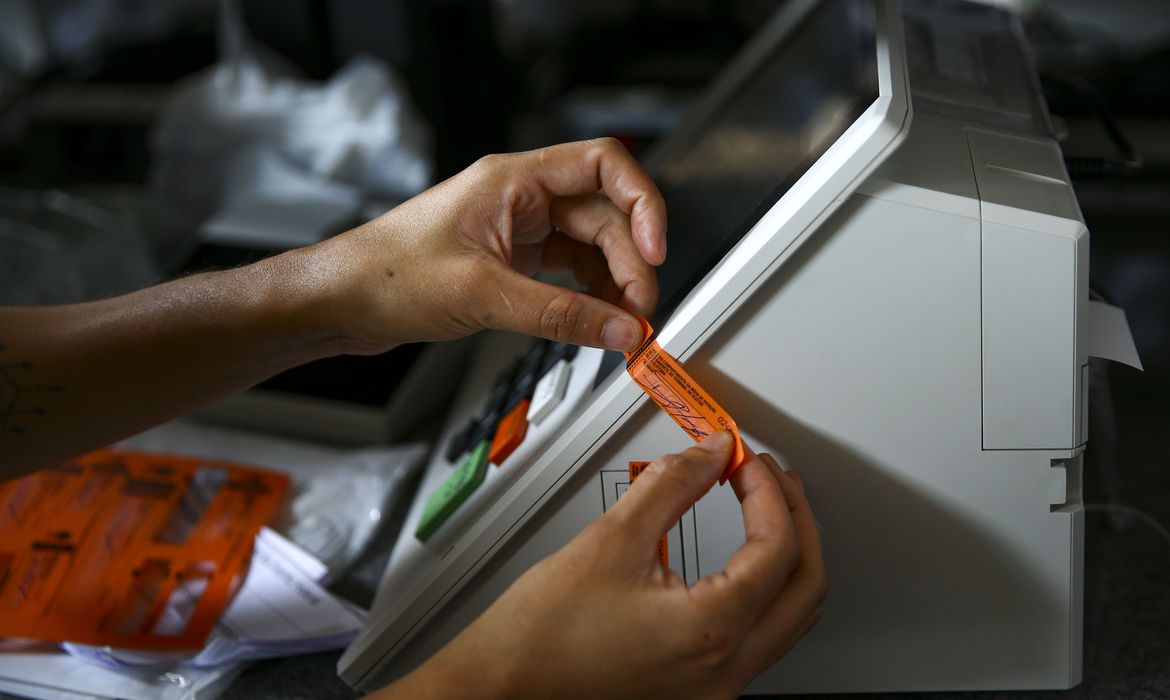 No momento, você está visualizando 1,2 milhão de pessoas com deficiência vão às urnas em outubro