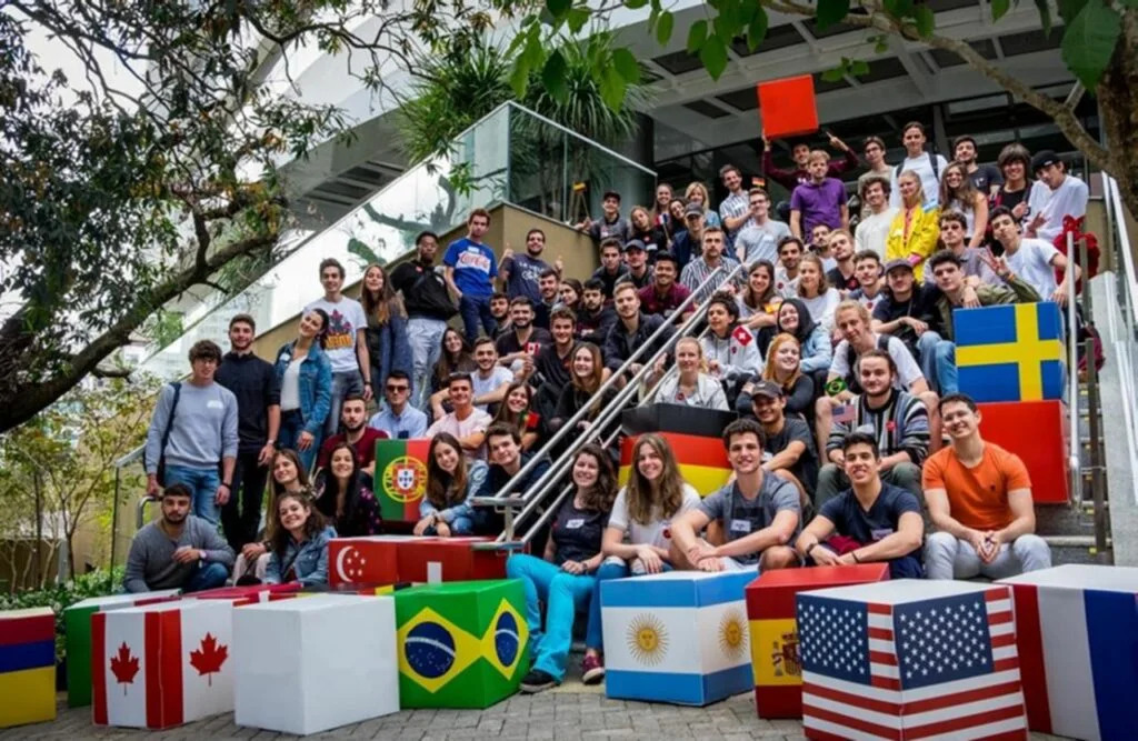 No momento, você está visualizando 4Student: Plataforma com experiências para universitários e intercambistas