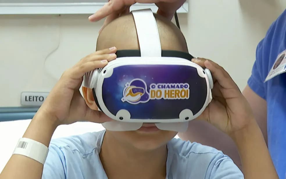 No momento, você está visualizando Óculos de realidade virtual ajuda tratar crianças com câncer