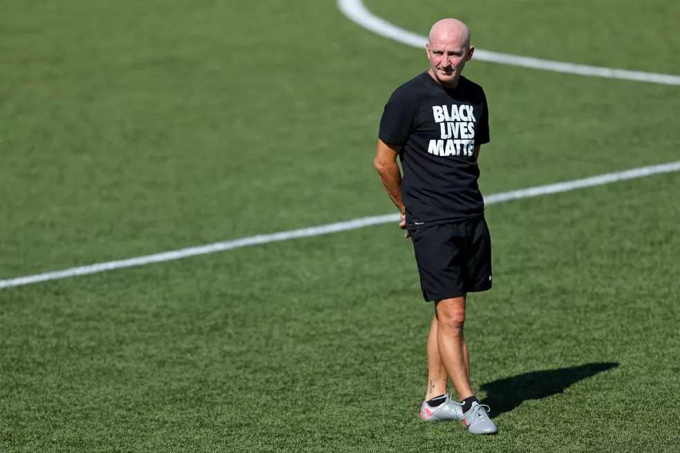 No momento, você está visualizando EUA: Investigação revela abuso sexual no futebol feminino