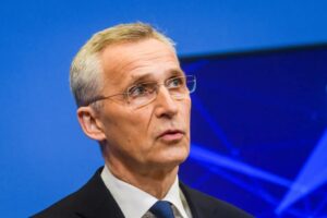 Leia mais sobre o artigo Otan decide manter treino de guerra nuclear