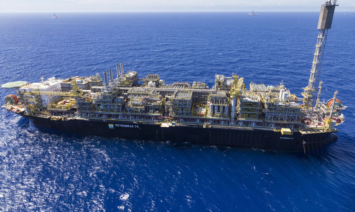 No momento, você está visualizando Produção de petróleo e gás é de 3,967 milhões de barris por dia