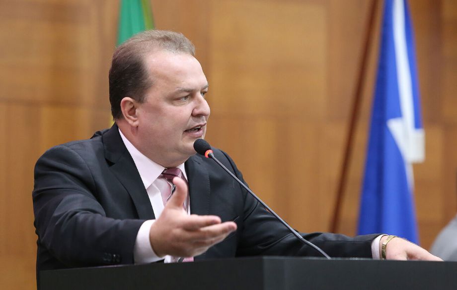 No momento, você está visualizando Com caminho livre, Max tenta ser unanimidade entre deputados