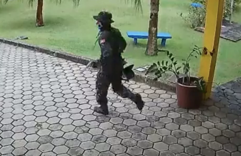 No momento, você está visualizando Como foi o ataque a tiros que matou 3 pessoas em escolas do ES