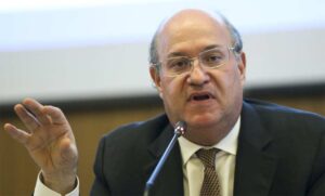 Leia mais sobre o artigo Terei relação harmônica com os governos, diz Goldfajn