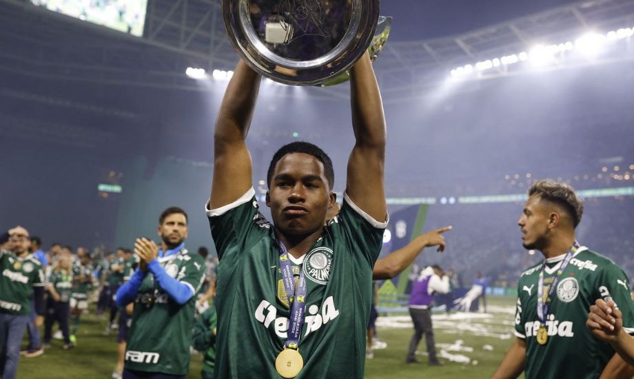 No momento, você está visualizando Real Madrid fecha contratação com Endrick do Palmeiras