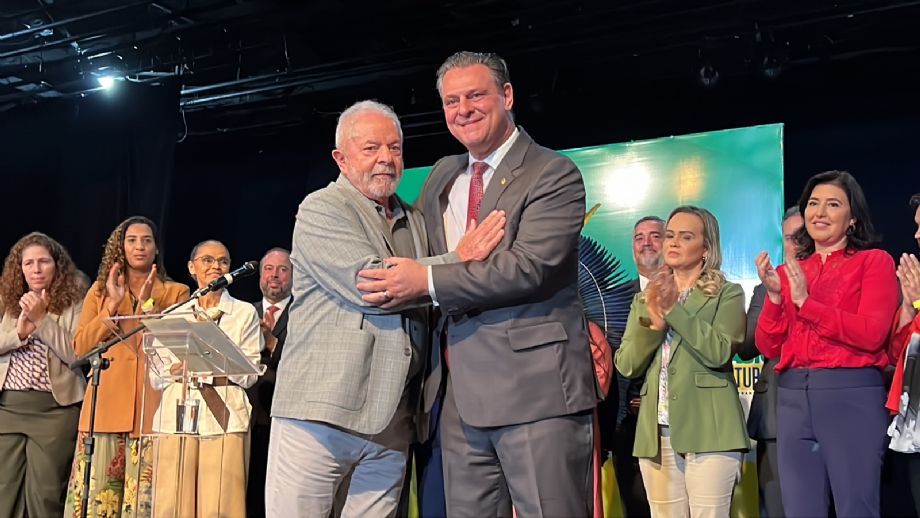 No momento, você está visualizando Carlos Fávaro é anunciado como ministro da Agricultura
