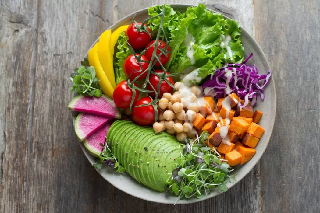 No momento, você está visualizando Nutricionista dá 5 dicas para quem deseja emagrecer após 45 anos
