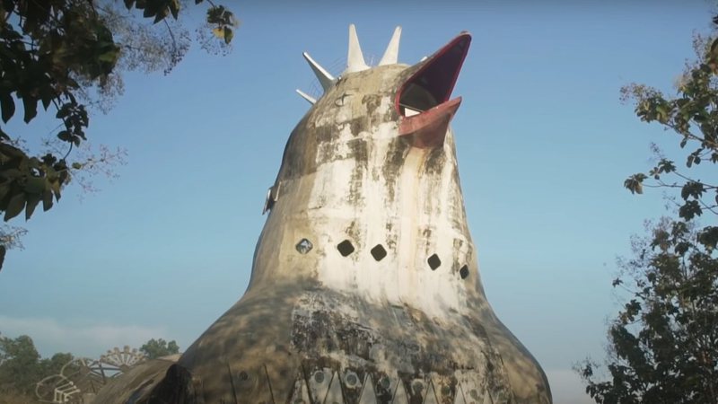 No momento, você está visualizando A história por trás da igreja Indonésia em formato de galinha