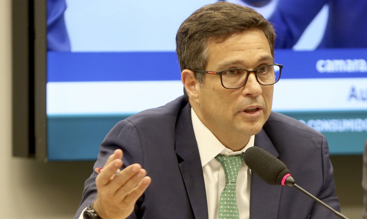 No momento, você está visualizando Inflação de 2022 seria 9% sem cortes de impostos, diz Campos Neto