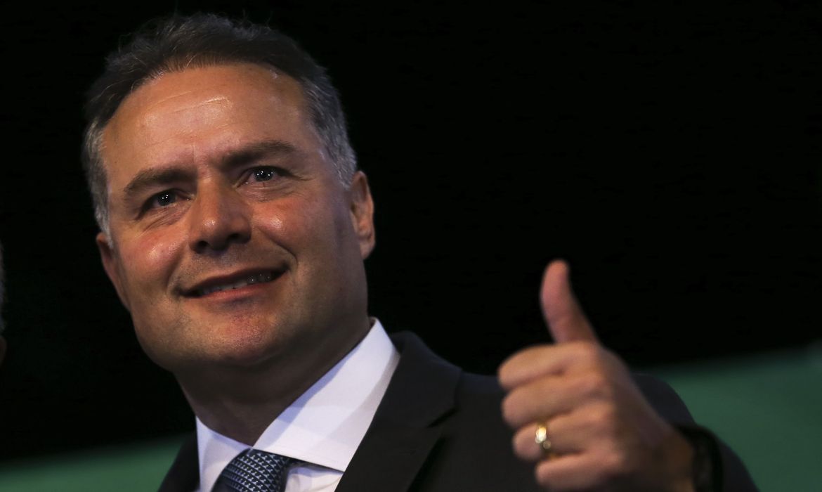 No momento, você está visualizando Ministro dos Transportes aposta em ampliação da malha ferroviária