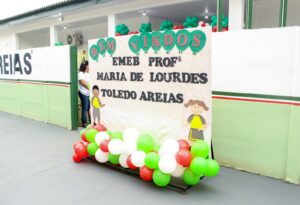 Leia mais sobre o artigo Kalil entrega obra da EMEB Maria de Lourdes Toledo Areias
