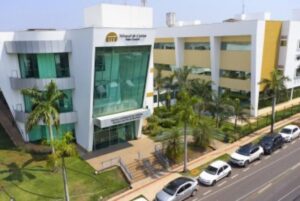 Leia mais sobre o artigo TCE-MT concretiza parceria para cursos de capacitação