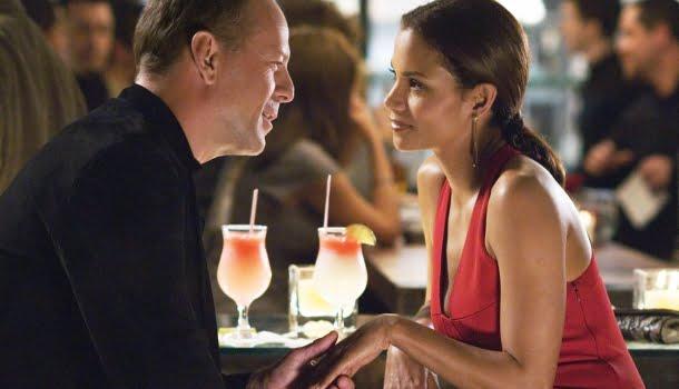 No momento, você está visualizando Filme com Halle Berry e Bruce Willis, na Netflix